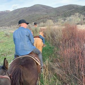 Meet your Posher, Madsen